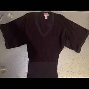 Love Butterfly Flair Sleeve Tunic Body Con Top Size 2